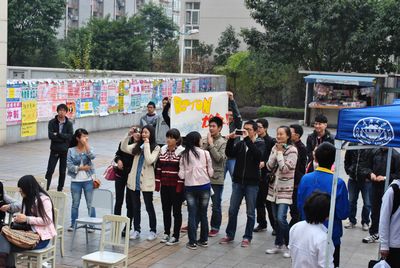 欧洲杯
外语文化节系列活动之外文歌曲大赛初赛拉开帷幕